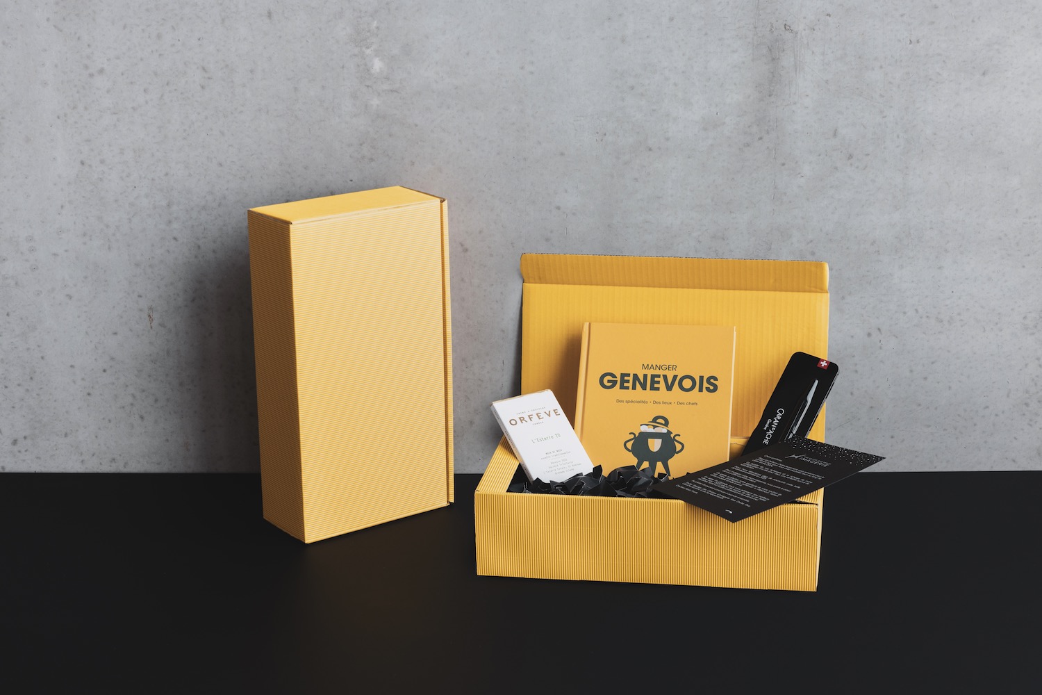 Coffret cadeau personnalisé jaune